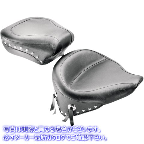 取寄せ ワイドビンテージソロシート マスタング Wide Studded Solo Seat - FLST '08-'17 76179 08020483