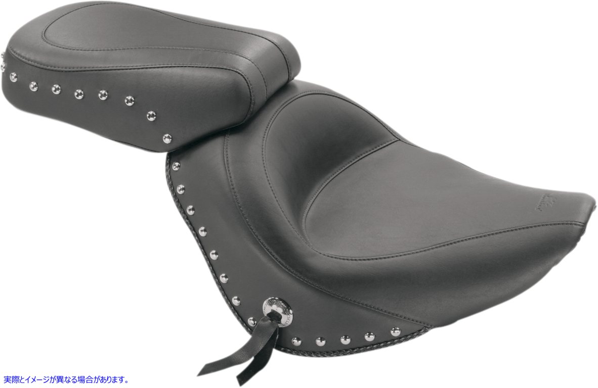 取寄せ スタッズ付きビニールソロシート マスタング Solo Studded Seat - FXST '06-'10 76240 08020516