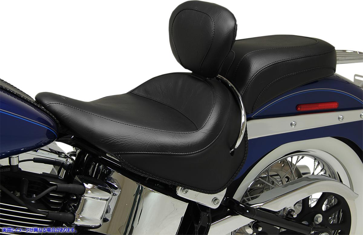 取寄せ ワイドリアシート - スタッズ付き - ブラック - FLST 05-17 マスタング Wide Rear Seat - Studded - Black - FLST '05-'17 76236 08020897