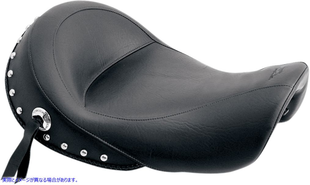 取寄せ スタッズ付きビニールソロシート マスタング Solo Studded Seat - FXD '06-'17 76106 08030304
